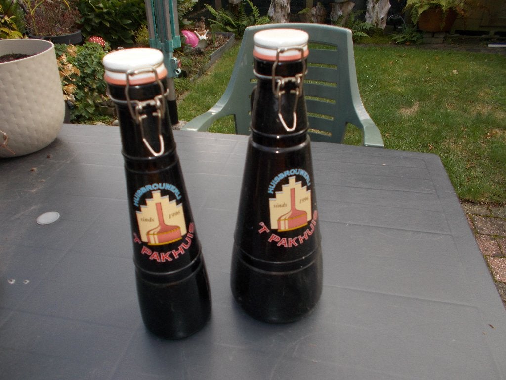 lege flessen bier 't pakhuis, Collections, Enlèvement, Utilisé, Bouteille(s)