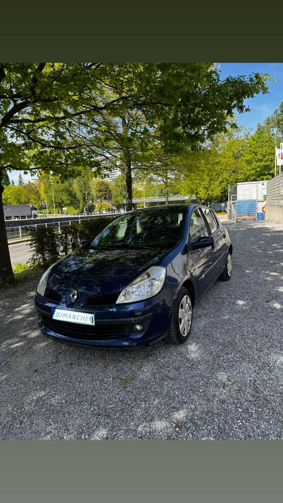 Renault clio 3 Essence, Autos, Renault, Particulier, Clio, Essence, Euro 4, Berline, 4 portes, Boîte manuelle, Bleu, Traction avant