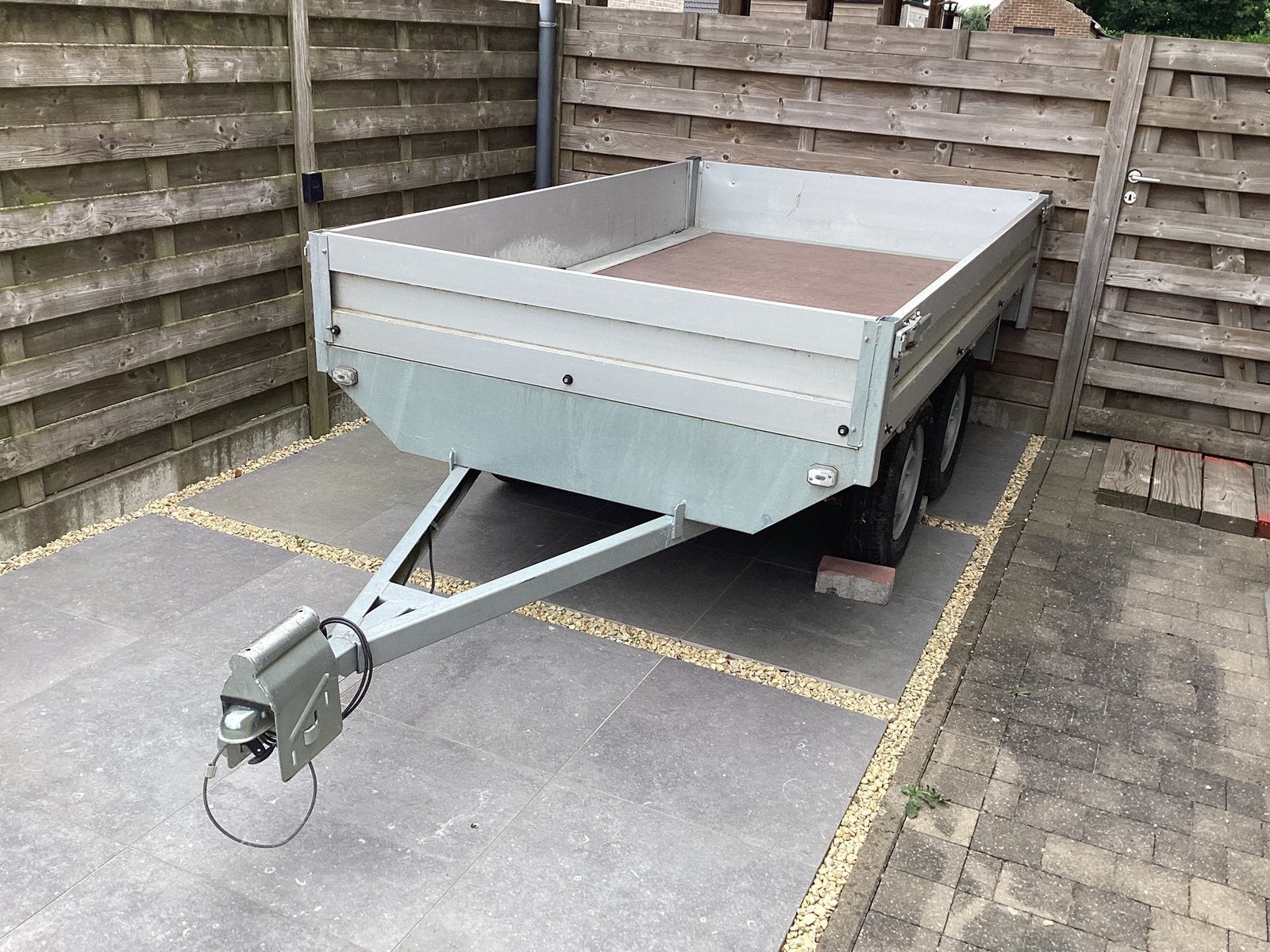 Aanhangwagen Kerenzo dubbelas, Auto diversen, Aanhangers en Bagagewagens, Ophalen, Zo goed als nieuw