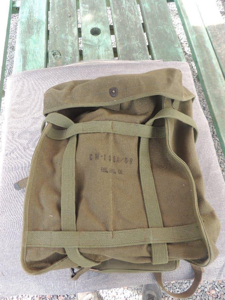 SAC RADIO US CW-188A/AN/GRC HBL MFG.CO COREE/VIETNAM TBE, Enlèvement ou Envoi, Armée de terre, Autres types