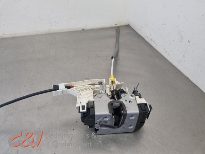 Deurslot Mechaniek 2Deurs rechts van een Mercedes Sprinter, Gebruikt, -, Ophalen of Verzenden, -