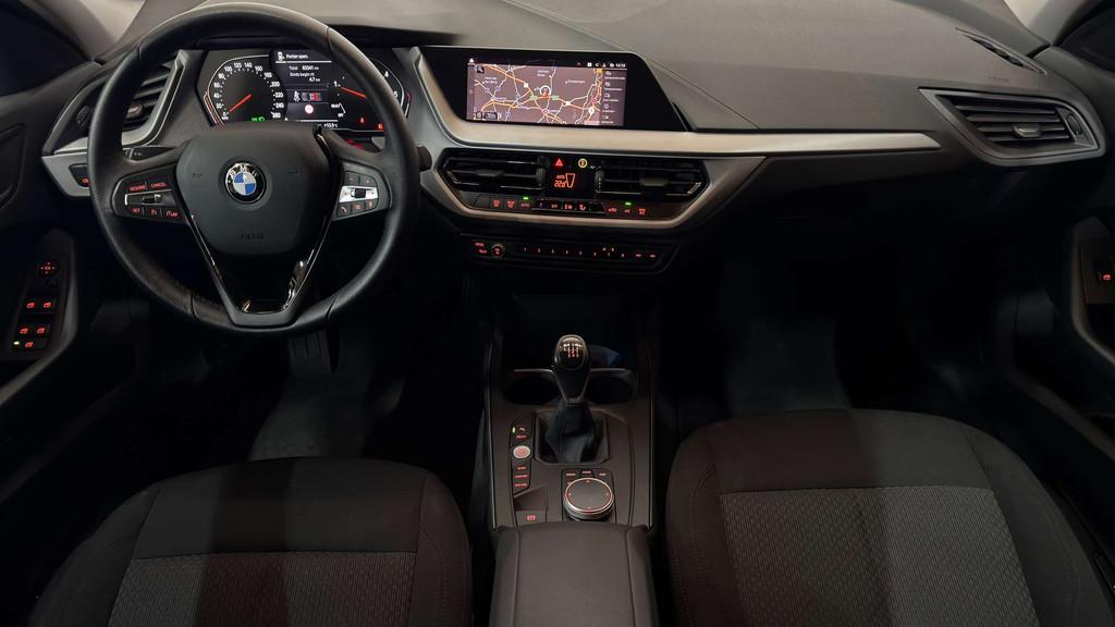 BMW 116 d LED CarPlay Camera EURO 6d Garantie, Autos, BMW, Argent ou Gris, Achat, Euro 6, Entreprise