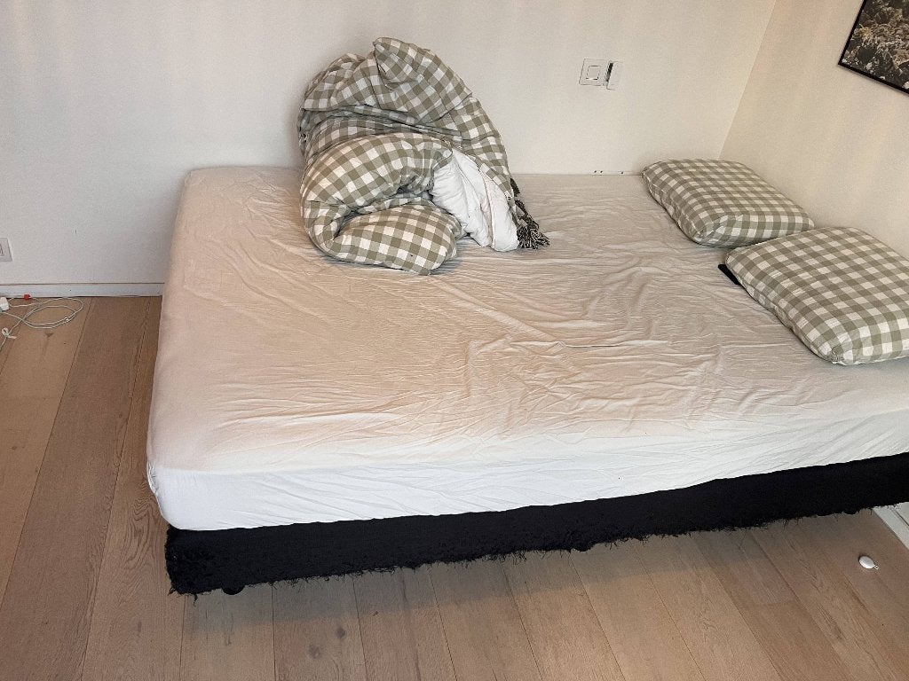 Sommier et matelas gratuits, Maison & Meubles, 140 cm, Enlèvement, Utilisé, 200 cm