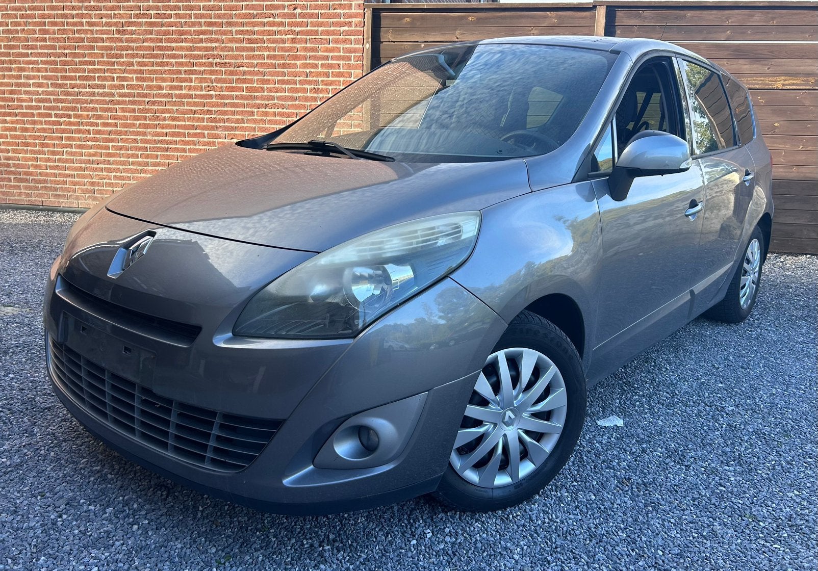 RENAULT GRAND SCENIC, Achat, Boîte manuelle, Volant multifonction, 5 portes