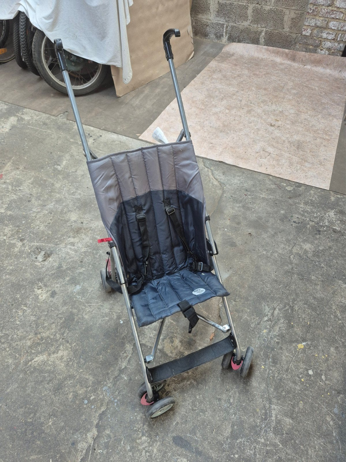 buggy enfant ( PRIX 15 EUROS ), Enlèvement, Utilisé, Autres marques