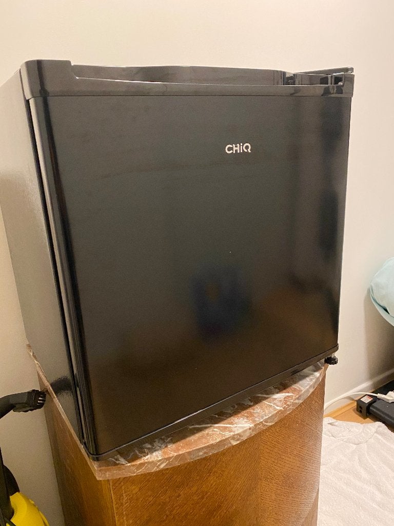 Chiq Mini Frigo (Comme Neuf), Electroménager, Réfrigérateurs & Frigos, Avec compartiment congélateur, Comme neuf, Moins de 45 cm