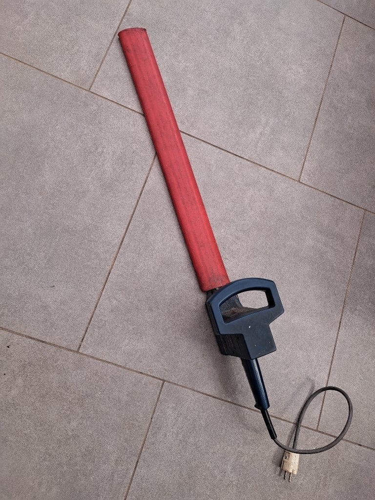taille haie électrique AEG 40 EURO, Enlèvement, Utilisé, Électrique, Autre