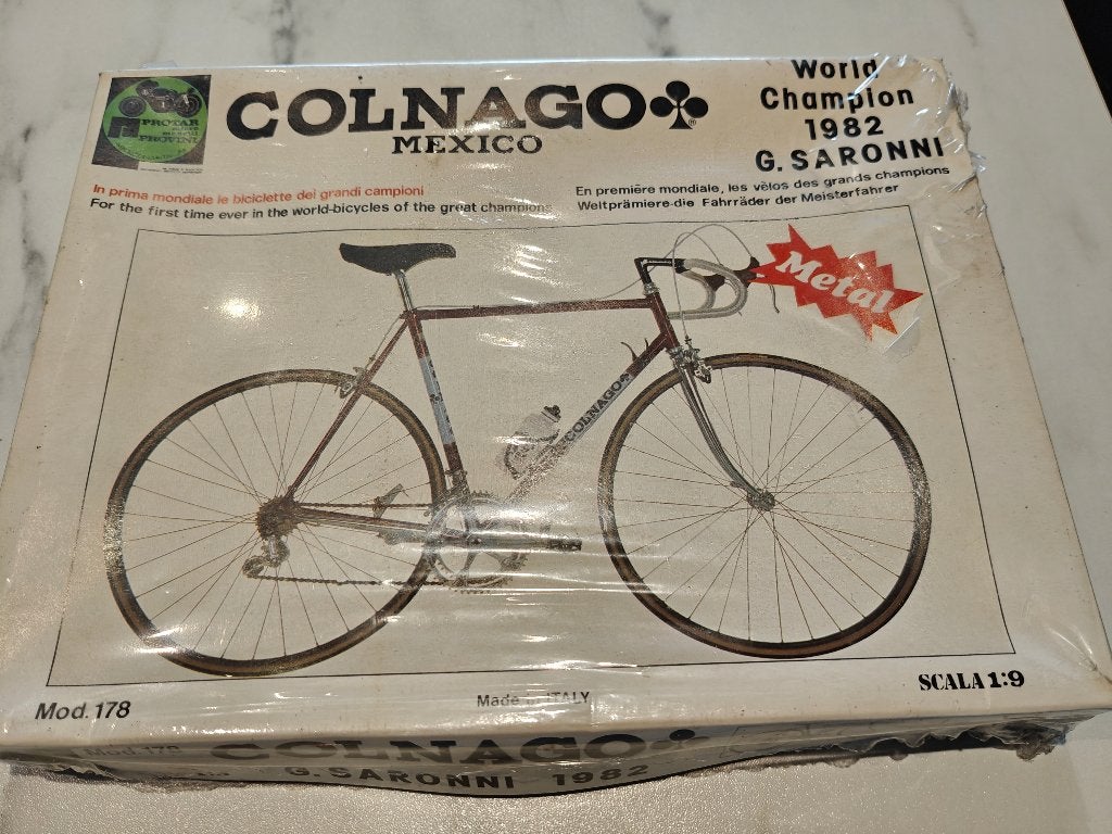 Protar Colnago Mexico Saronni 1982 1:9 metal bouwdoos, nieuw, Overige merken, Nieuw, Ophalen of Verzenden, Groter dan 1:32