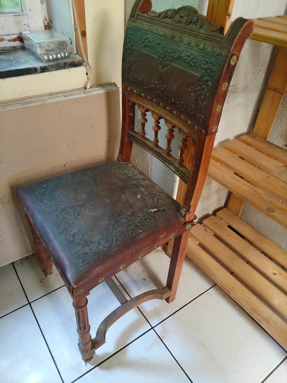 Antieke stoel, Antiek en Kunst, Ophalen
