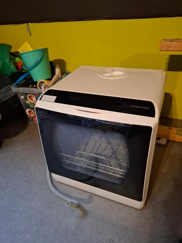 Lave vaisselle, Ophalen, Minder dan 85 cm, Tussenbouw, Minder dan 10 liter