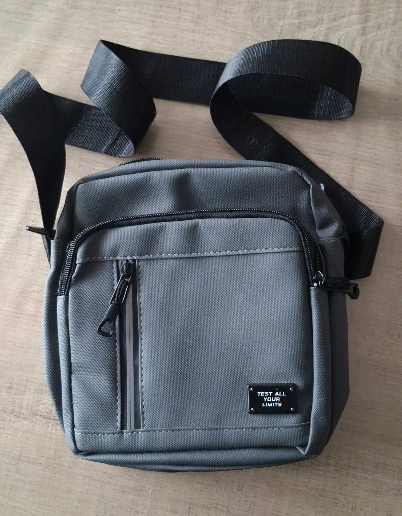 sac bandoulière, Bijoux, Sacs & Beauté, Enlèvement ou Envoi, Neuf, Gris, Autres marques