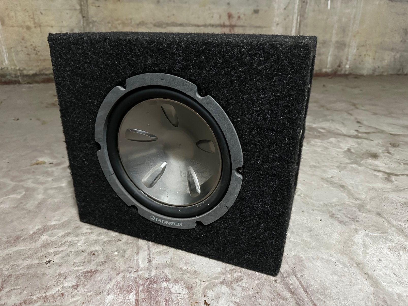 Subwoofer Pioneer + Versterker Pioneer, Auto diversen, Autospeakers, Ophalen, Gebruikt