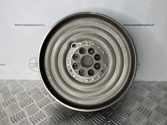 Volant d'inertie masse double d'un Mercedes CLA, -, 3 mois de garantie, Utilisé, -