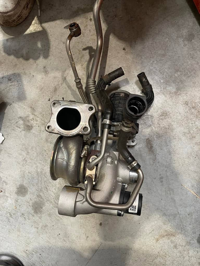Turbo Peugeot 308, Enlèvement, Comme neuf