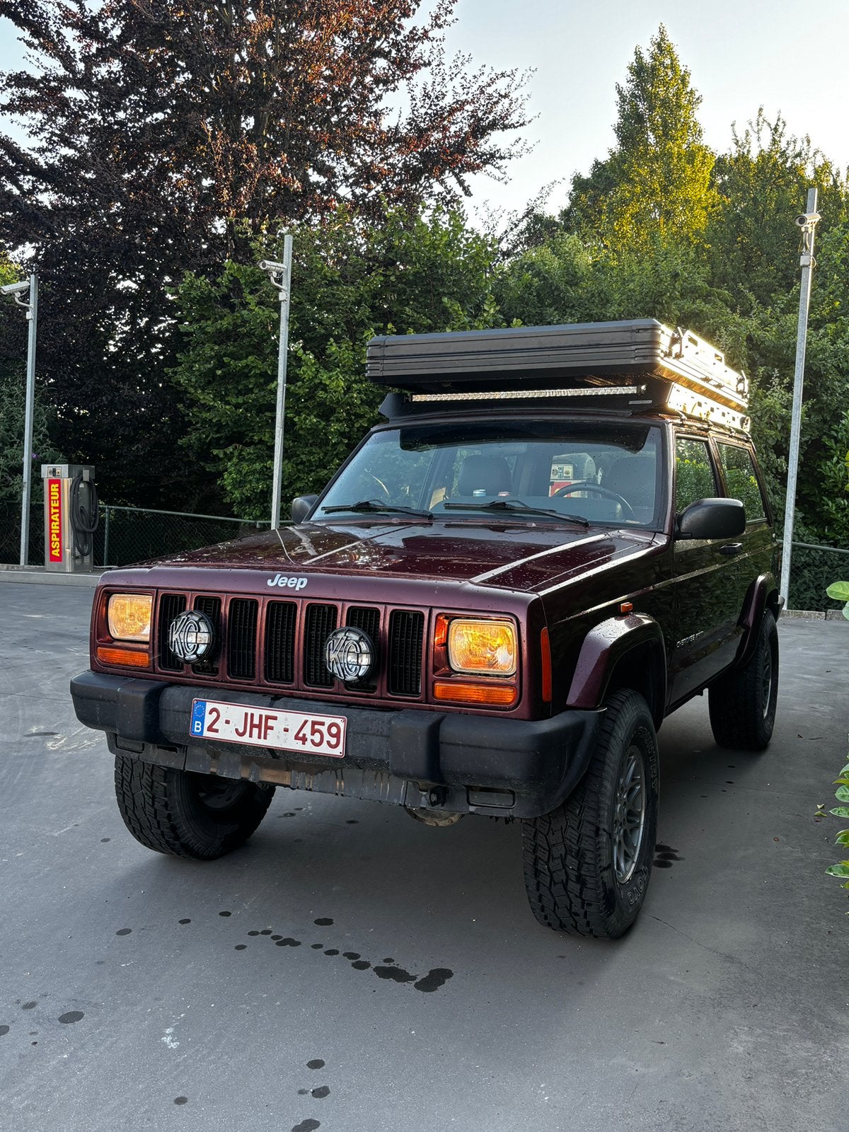 Jeep Cherokee XJ - 2 deurs- 2.5i met lpg - lichte vracht, Rouge, Achat, 2 places, Boîte manuelle