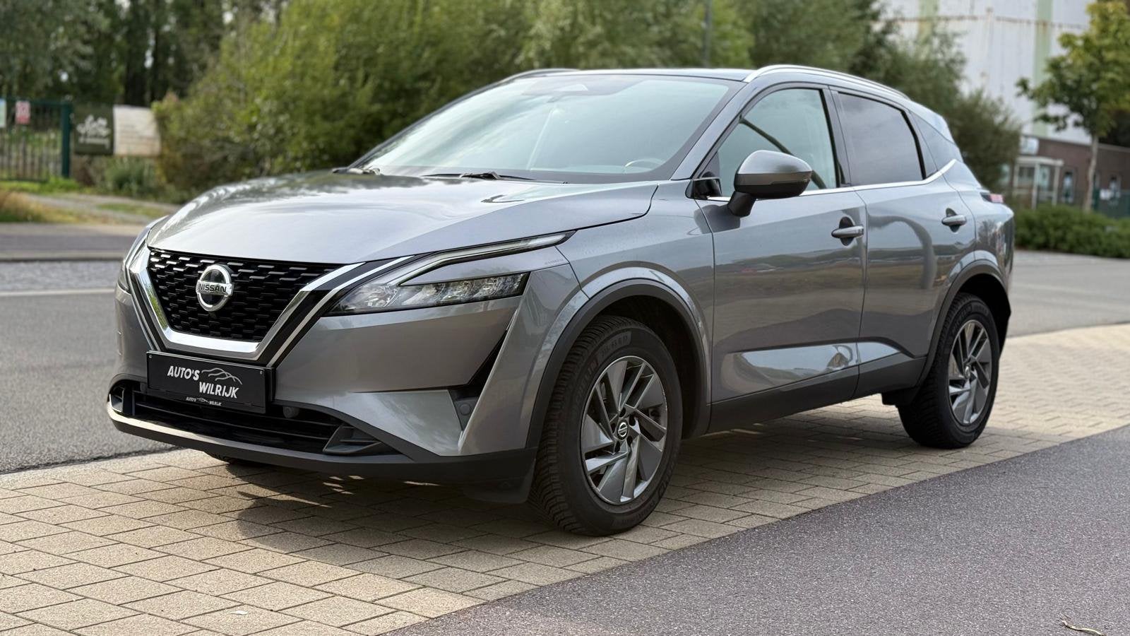 Nissan Qashqai / 2022 / benzine, Achat, Noir, 5 portes, 5 places