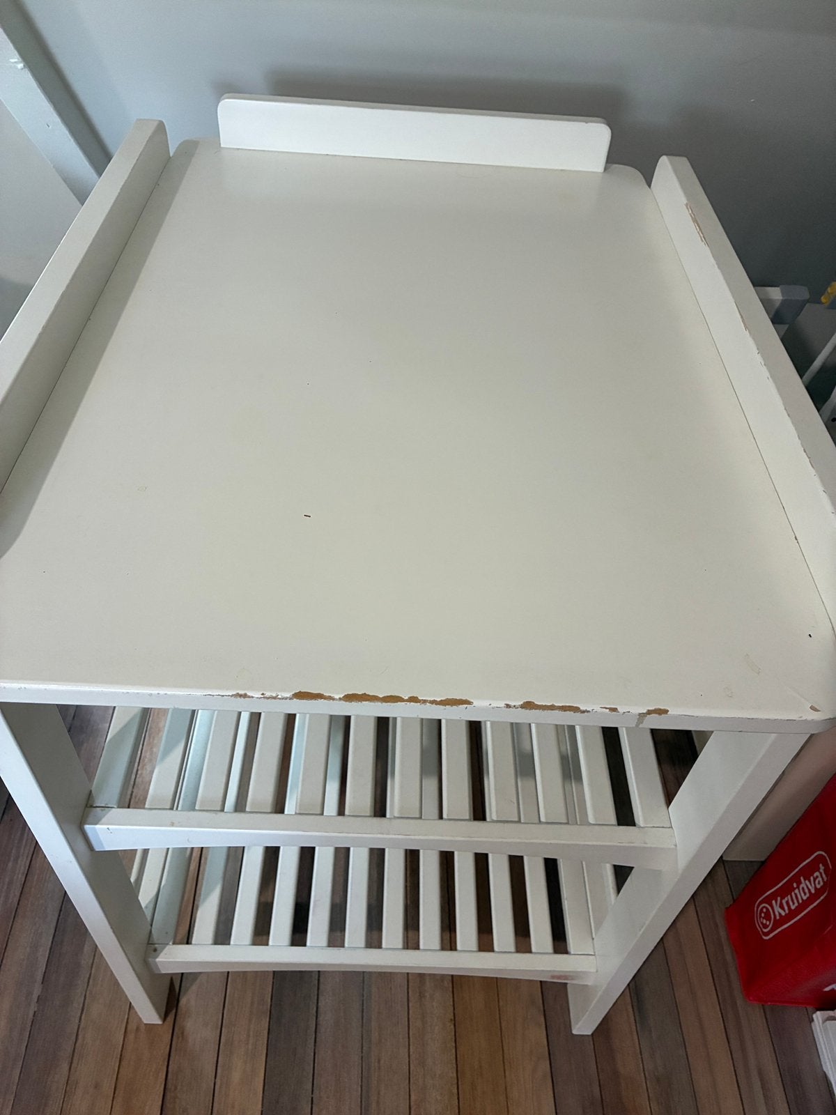 Witte comode, Ophalen, Gebruikt