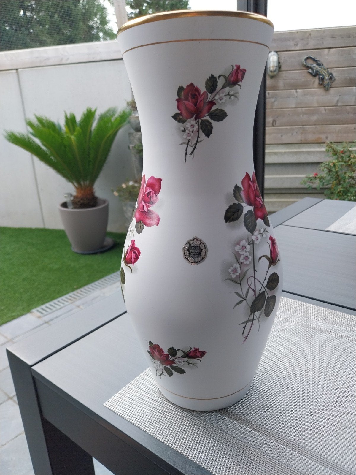 Prachtige keramieken vaas van Flora Gouda Holland, Ophalen