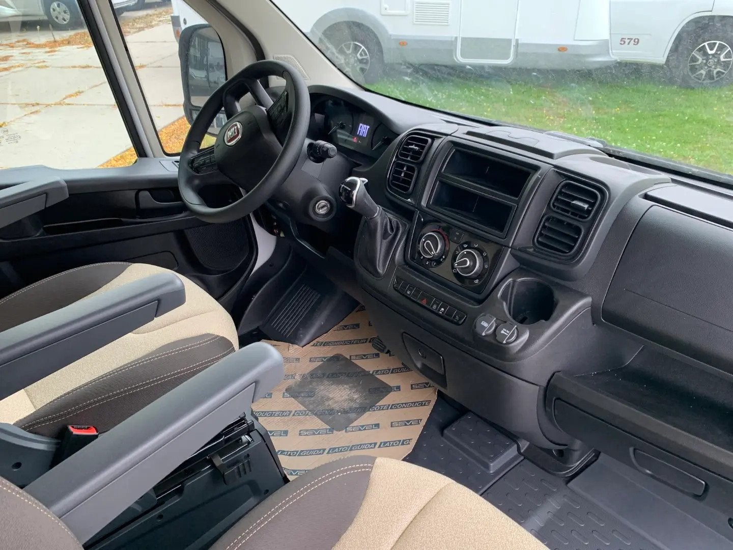 Rimor/Seal 695 Fiat 140 PK automaat/Geen kenteken, Caravanes & Camping, Caméra de recul, Entreprise, Automatique, Siège en L