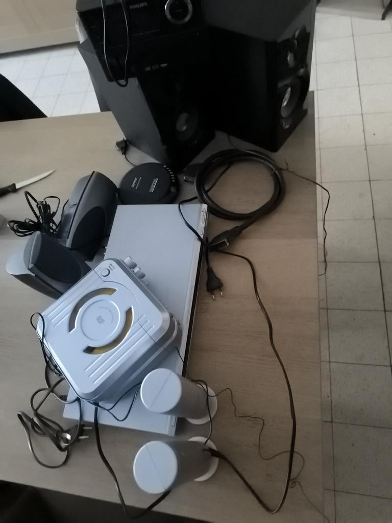 Lot d'imprimante électrique. CD et radio USB... Lecteur vidé, Enlèvement, Utilisé, Autres types