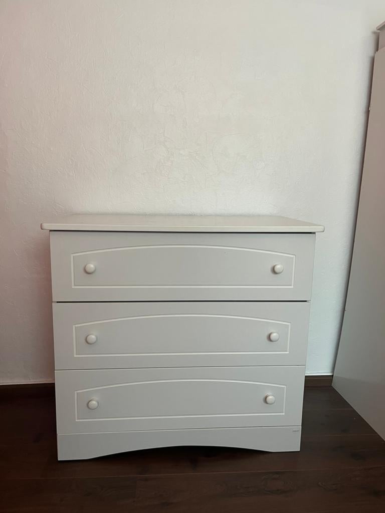 Ladekast, Ophalen, Gebruikt, 100 tot 150 cm, 3 of 4 laden