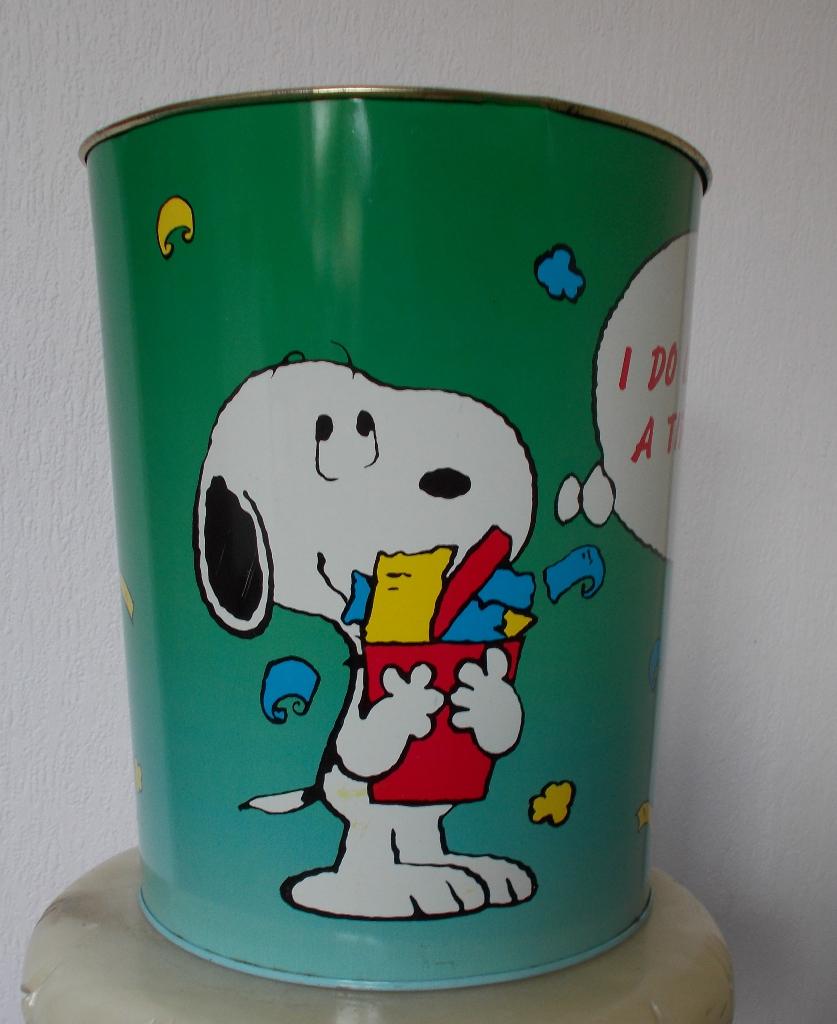 Vintage Snoopy papier- afvalbakje blik 1965, Ophalen of Verzenden