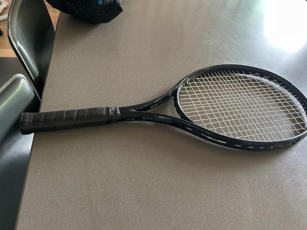 Snauwaert tennisracket, Sport en Fitness, Gebruikt, L4, Racket, Ophalen