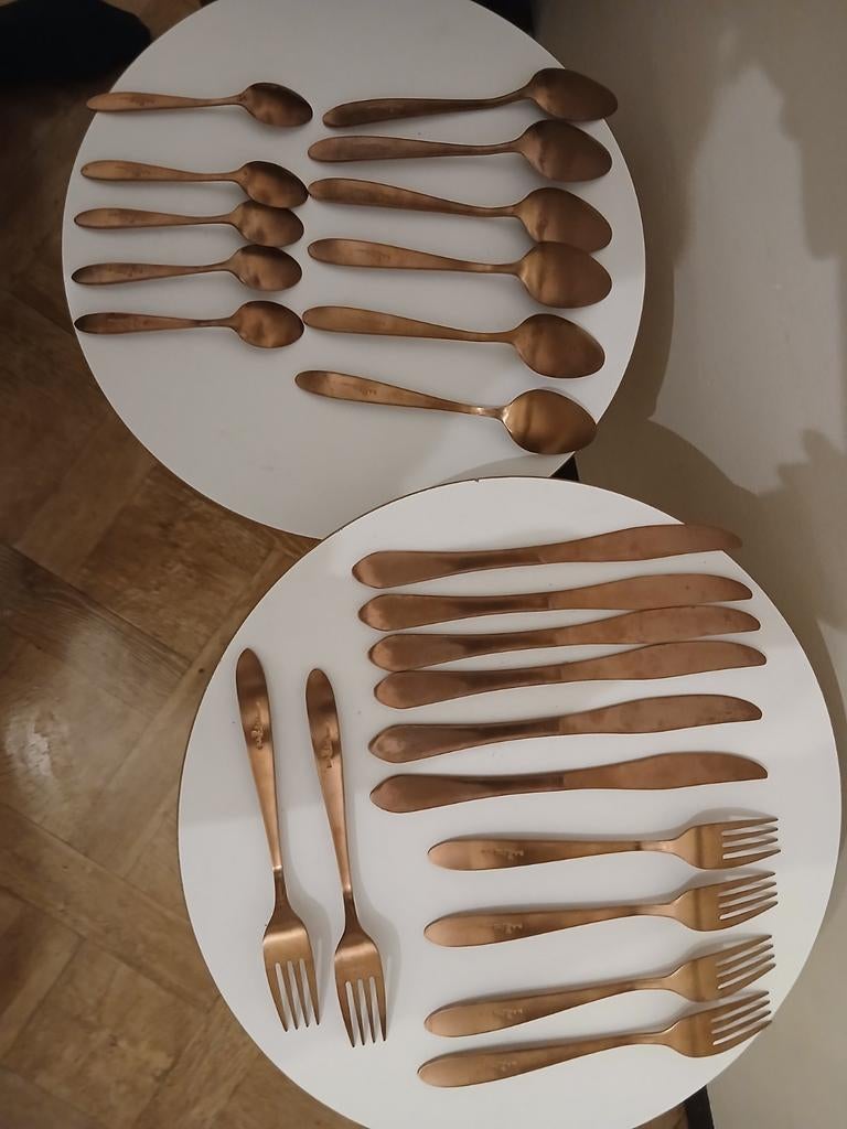 Berlinger Haus 23-delige bestekset - Koperkleur, Huis en Inrichting, Ophalen of Verzenden, Bestekset