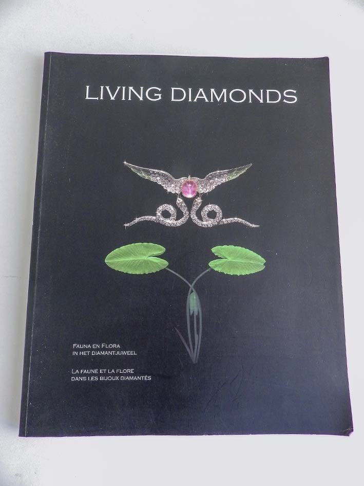Living Diamonds, Ophalen, Zo goed als nieuw
