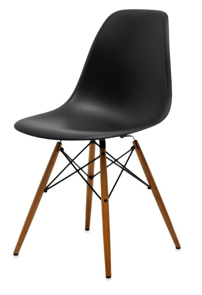 5 Vitra Eames design zwart en witte stoelen te koop, Huis en Inrichting, Stoelen, Gebruikt, Vijf, Zes of meer stoelen, Hout, Kunststof