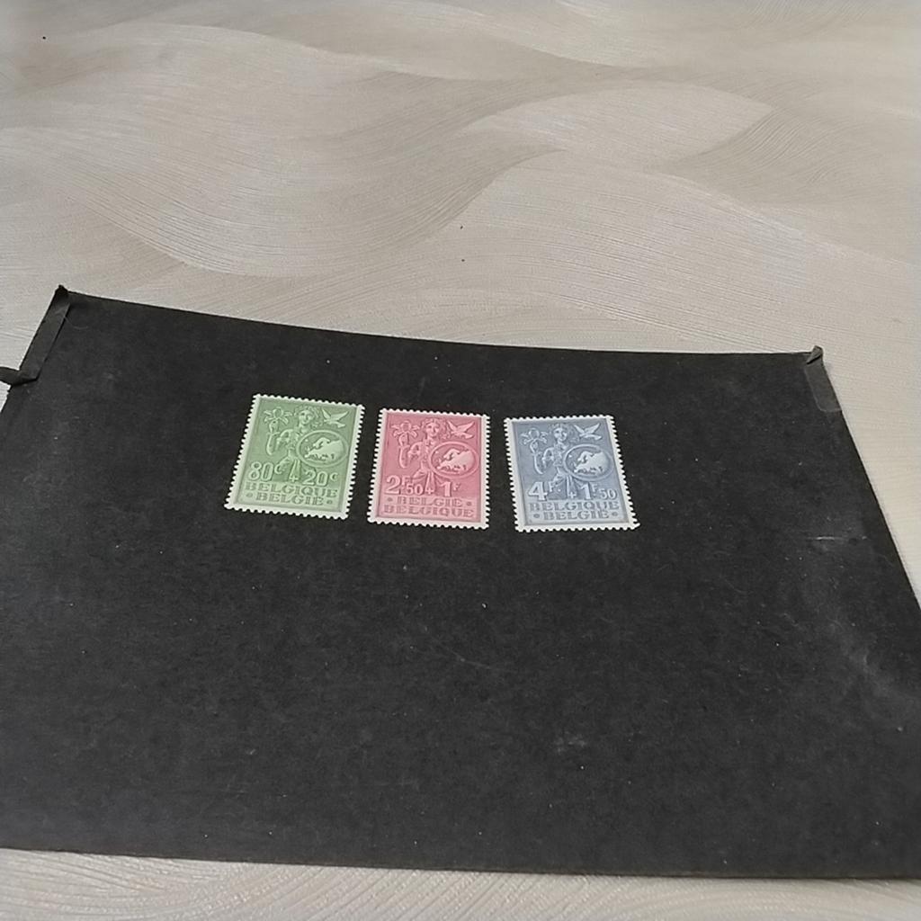 BELGIE 927/929 scharnier met cote 45,00 €, Ophalen of Verzenden