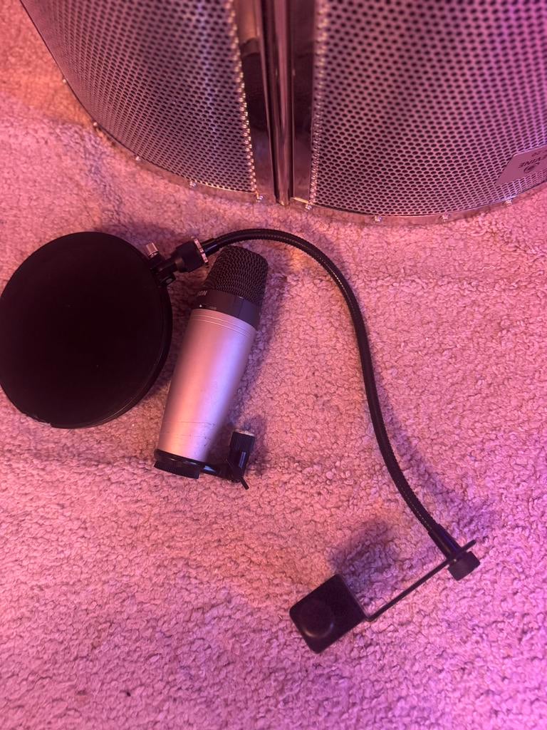 Studio equipments alles mag weg voor 100€, Ophalen, Zo goed als nieuw