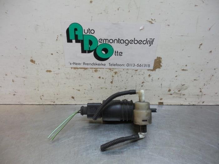 Pompe lave-glace avant d'un Volkswagen Caddy (Caddy 04-), Volkswagen, -, 3 mois de garantie, Utilisé