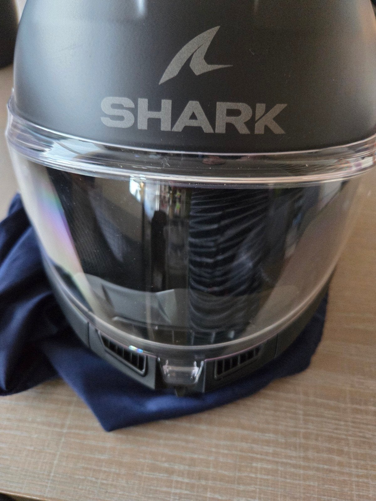 Shark Maat M, Motoren, Ophalen, M, Shark
