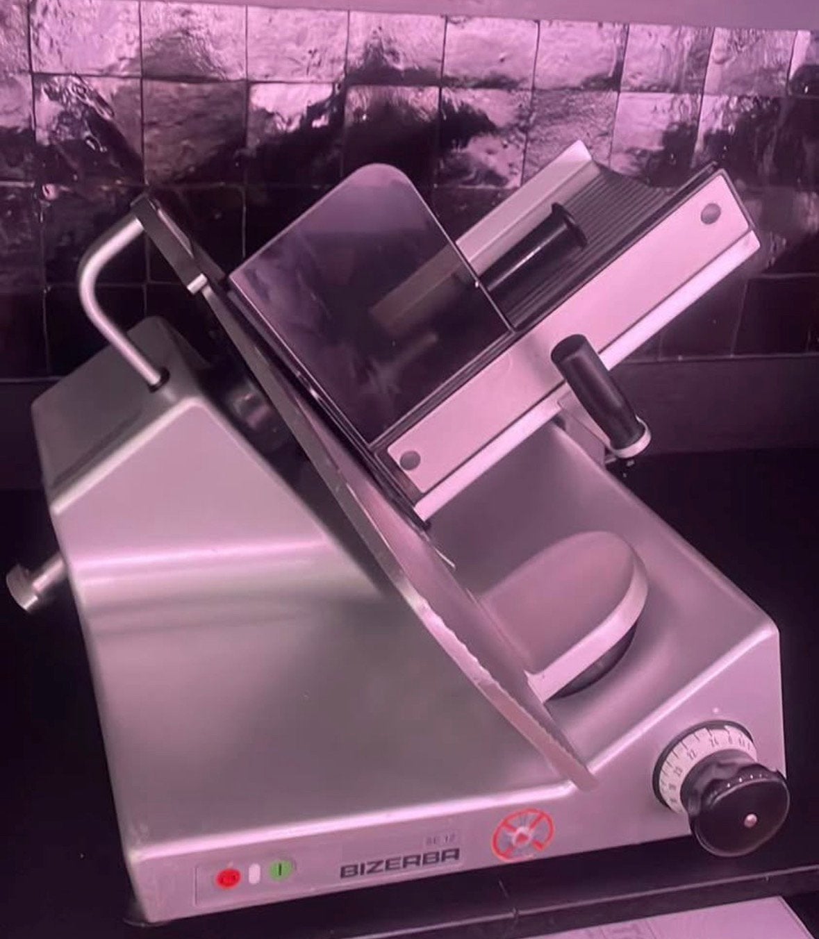 Bizerba snijmachine se 12 met slijper, Ophalen, Zo goed als nieuw