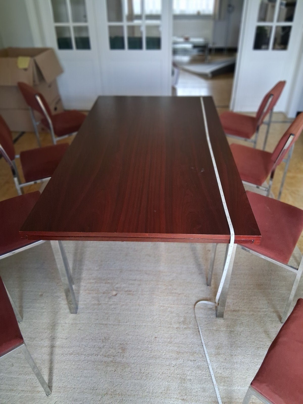 Table extensible avec 8 chaises L=1m60/2m60 H=74cm L=90cm, 50 – 75, 200 cm ou plus, Enlèvement, Utilisé