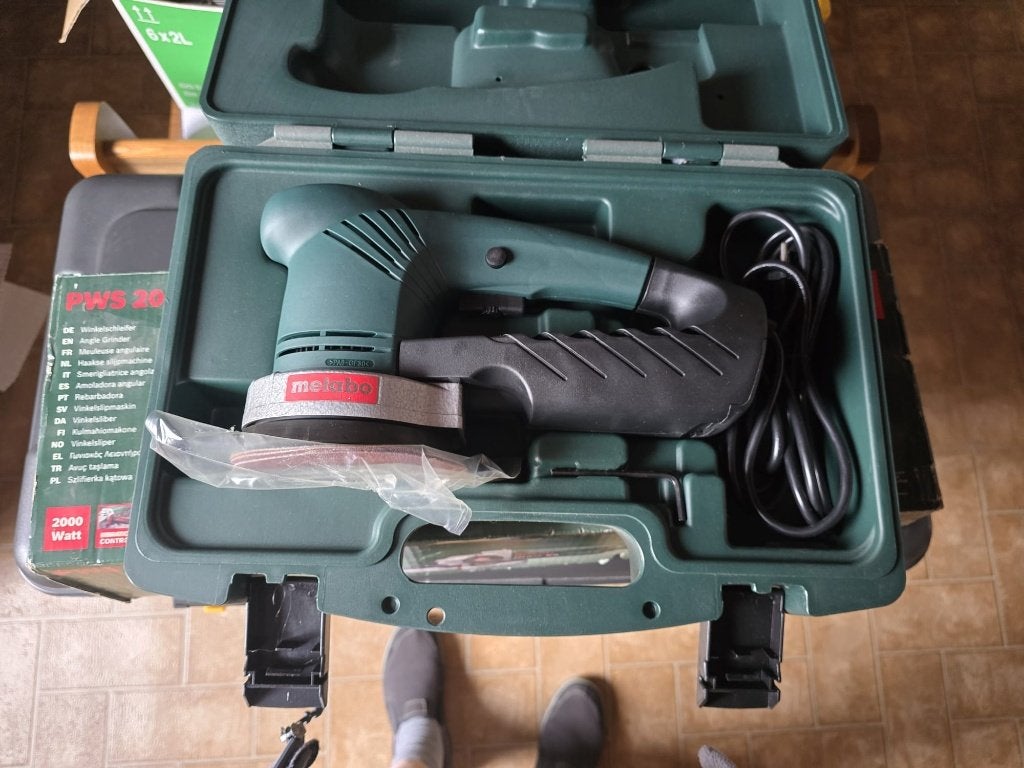 Metabo Excenterschuurmachine SXE 325 intec, Ophalen of Verzenden, Zo goed als nieuw, Minder dan 600 watt, Excentrische schuurmachine