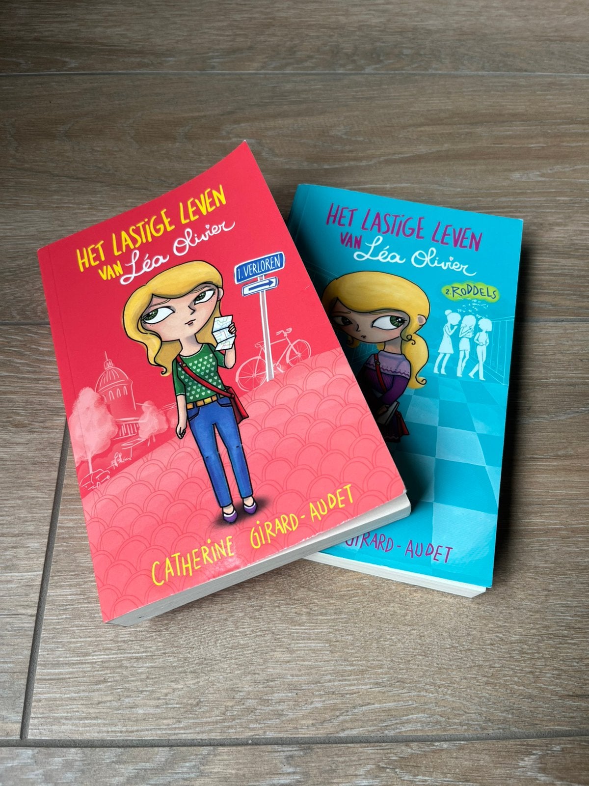 2 boeken - Het lastige leven van Léa Olivier, Boeken, Ophalen, Zo goed als nieuw, Fictie