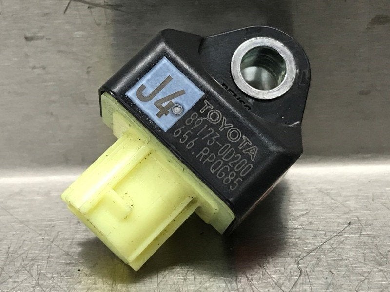 CAPTEUR AIRBAG Yaris IV (P21 / PA1 / PH1) (|891730D200|), Utilisé, Toyota