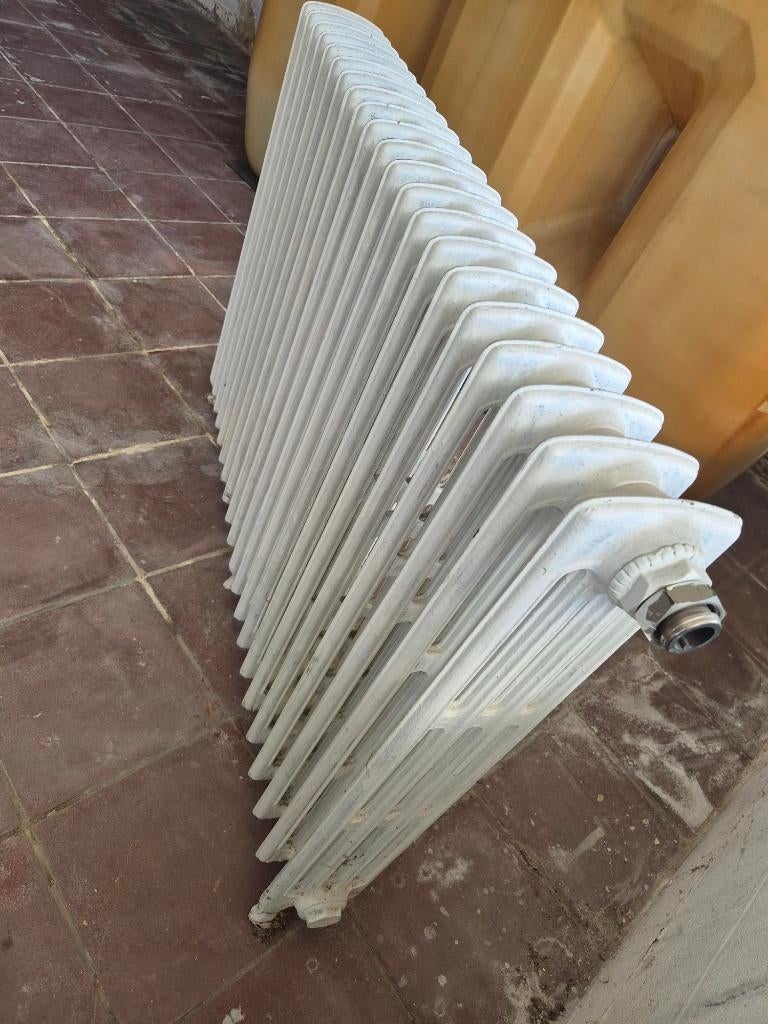 Radiateur en fonte sur pied vinted, Ophalen, Gebruikt, Radiator, Minder dan 60 cm