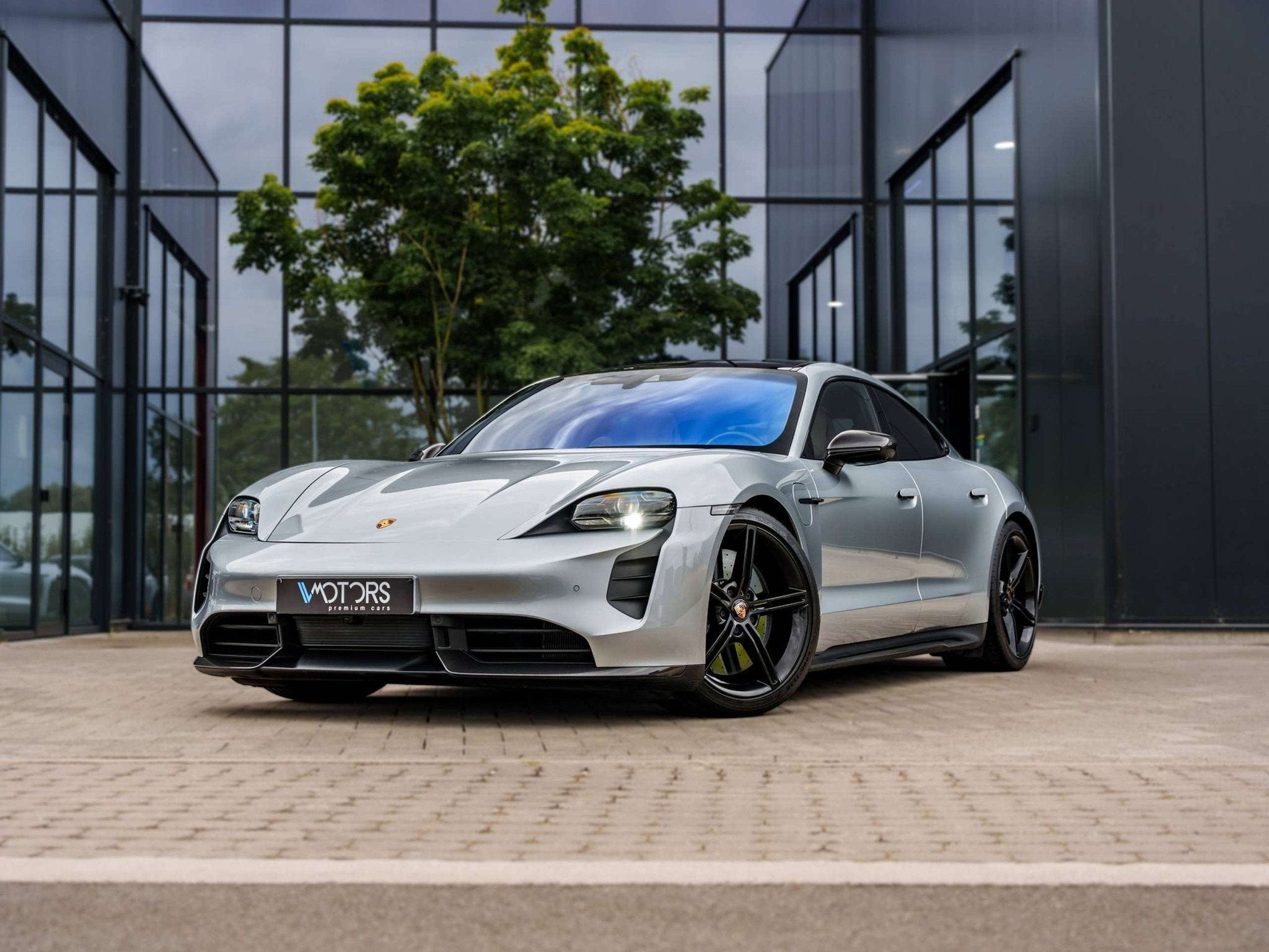 Porsche Taycan Turbo S - PCCB - Burmester - SportDesign Carb, Autos, Porsche, Entreprise, Achat, Taycan, Caméra 360°, 4x4, ABS