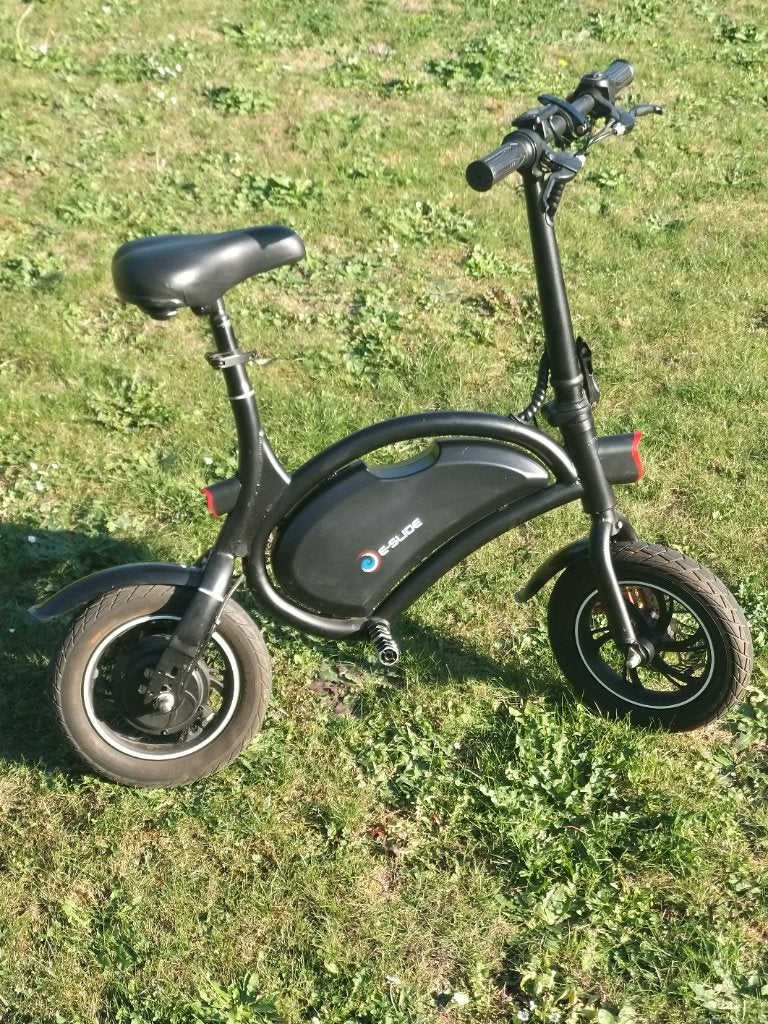 Trottinette     Draisienne, Vélos & Vélomoteurs, Enlèvement, Utilisé, E-slide