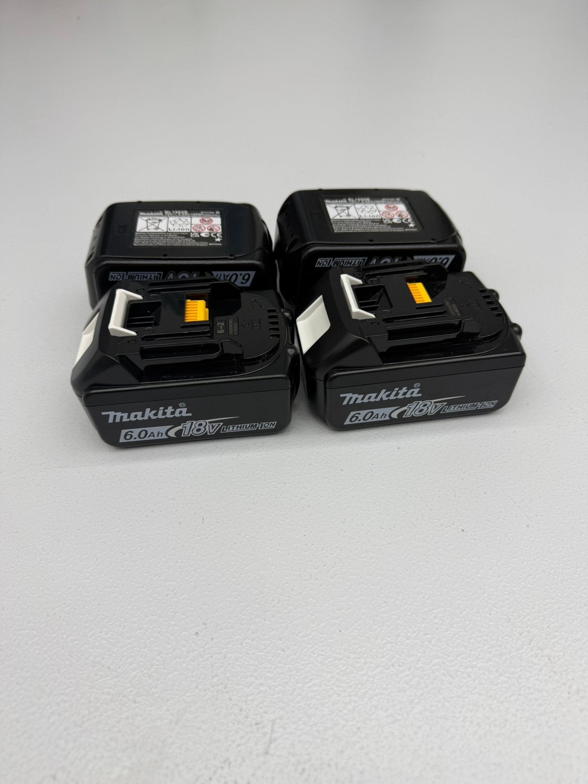 Batteries Makita 6,0 Ah à vendre 40 euros chacune, Envoi, Comme neuf