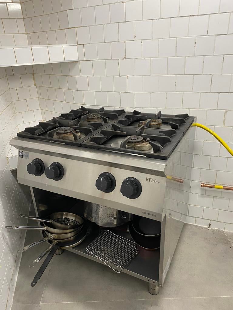 Cuisinière à gaz professionnelle à 4 cuves Cica EM Line, Articles professionnels, Enlèvement, Cuisinière, Friteuse et Grils