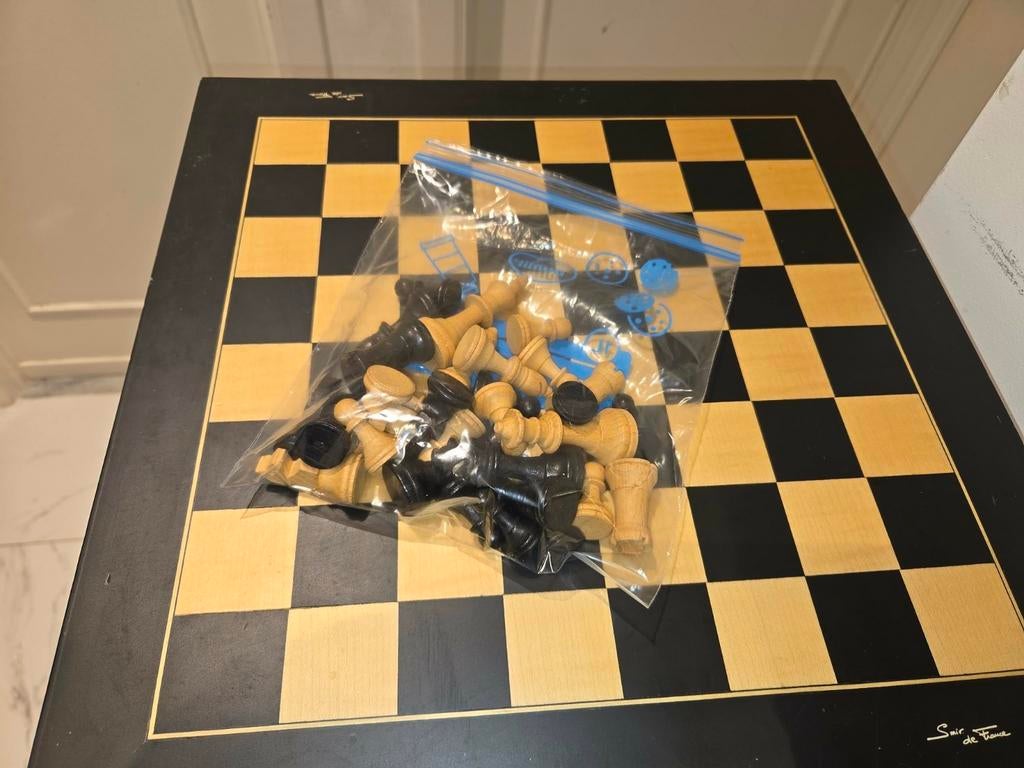 Prachtige houten schaakset bestaande uit een houten schaakbo, Hobby en Vrije tijd, Ophalen of Verzenden