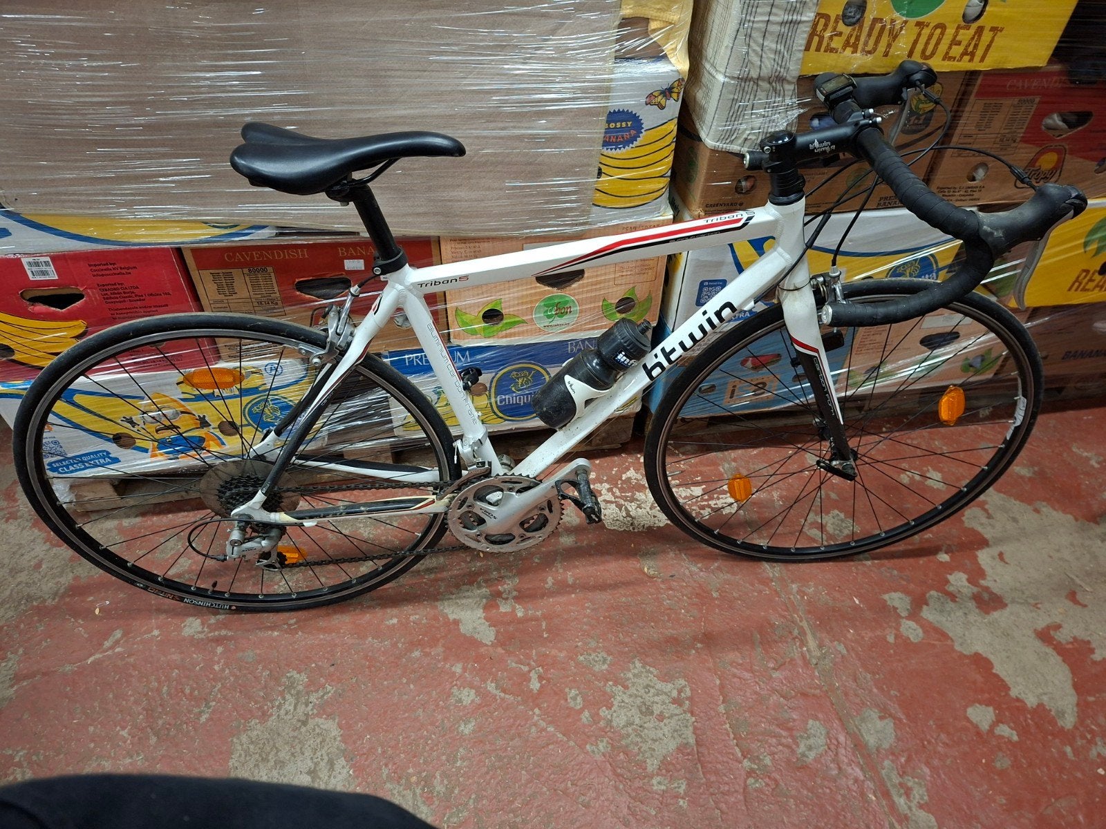 B twin triban 3 koersfiets, Ophalen