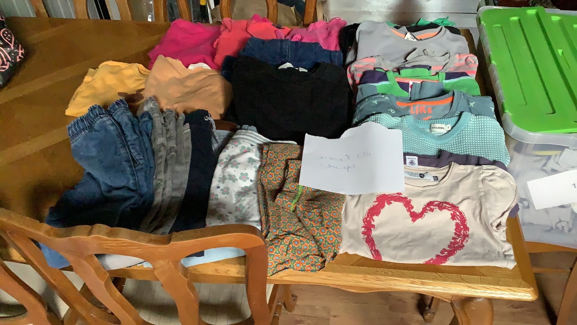 Kledingpakket meisjes maat 134, Ophalen, Zo goed als nieuw, Maat 134