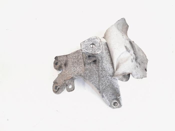 Motorsteun van een Audi A4, Gebruikt, -, -, -