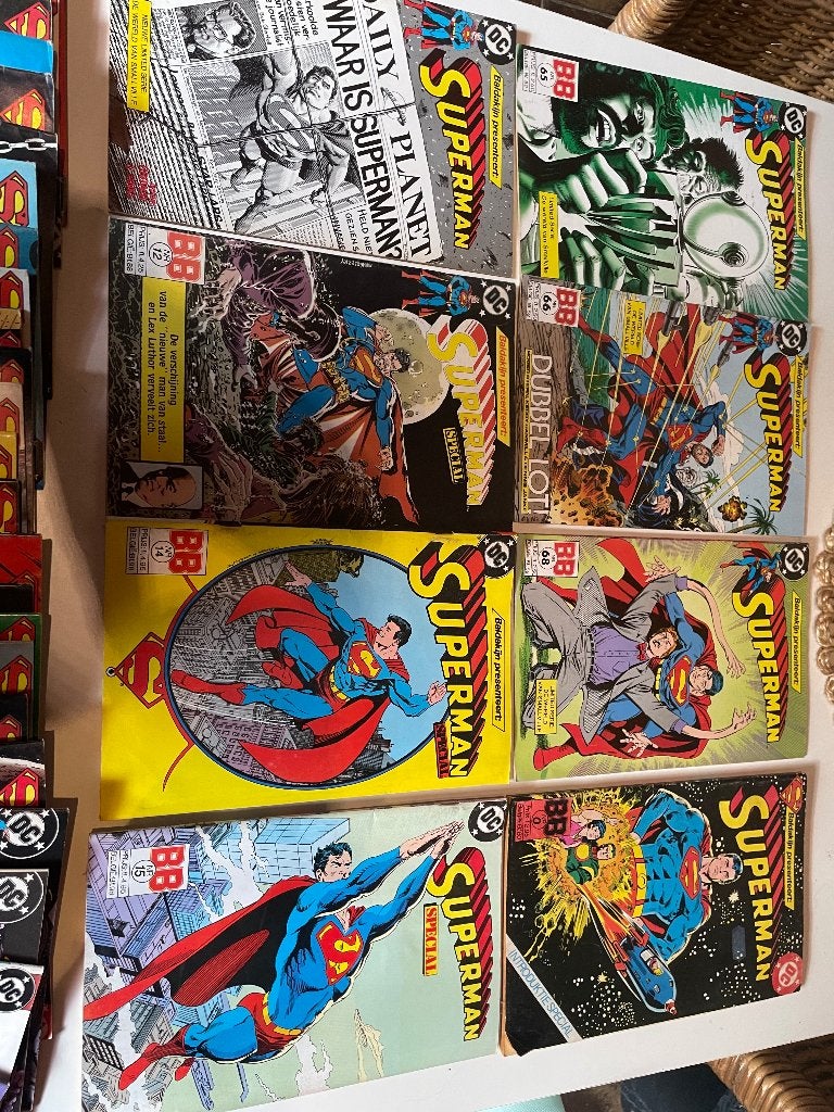Superman comics, Gelezen, Europa, Ophalen of Verzenden, Meerdere comics