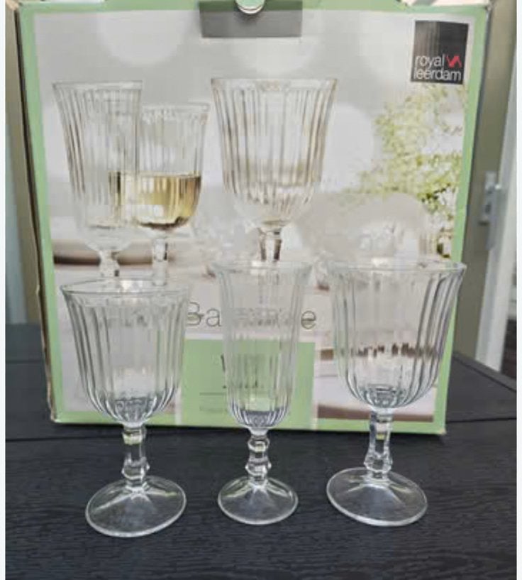 12 smalle glazen vh merk royal leerdam - nieuw, Ophalen, Nieuw, Glas of Glazen
